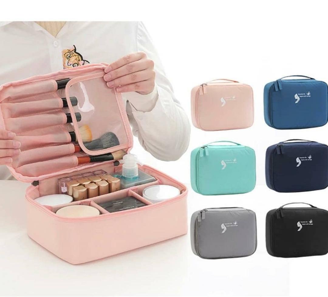 Vista 4 de BOLSA COSMETIQUERA - COLOR: VERDE